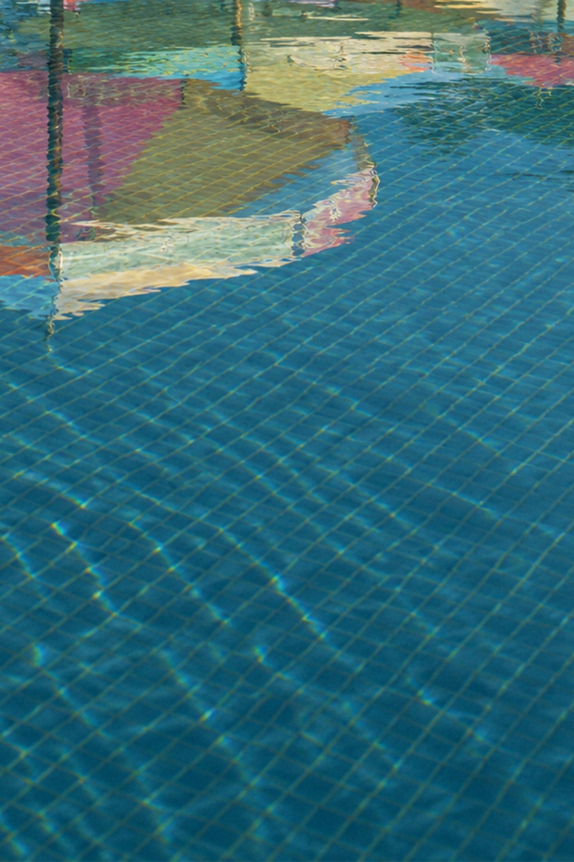 Zoomed in Pool Static